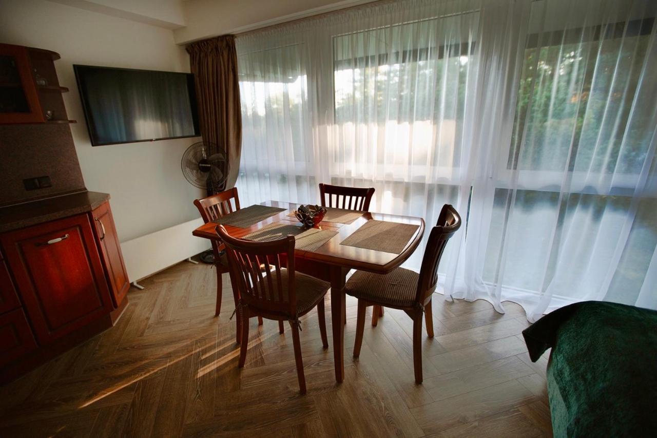 Apartamentai Peledu Atostogoms Nida Exterior foto